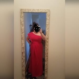 Vera Wang White Collection One Shoulder